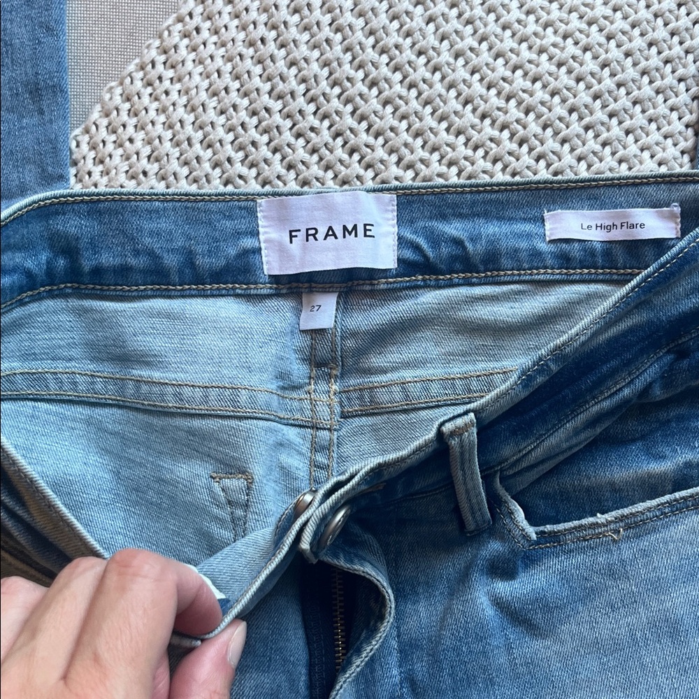 Frame Le High Flare Jeans